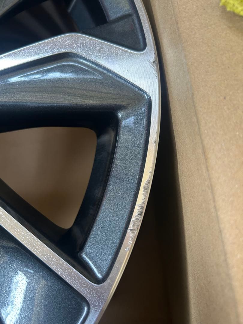 カローラスポーツ着用　18インチ純正ホイール