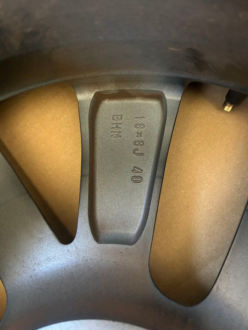 カローラスポーツ着用　18インチ純正ホイール