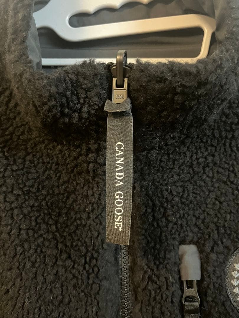 カナダグース　Kinross Fleece Vest キンロス リバーシブル