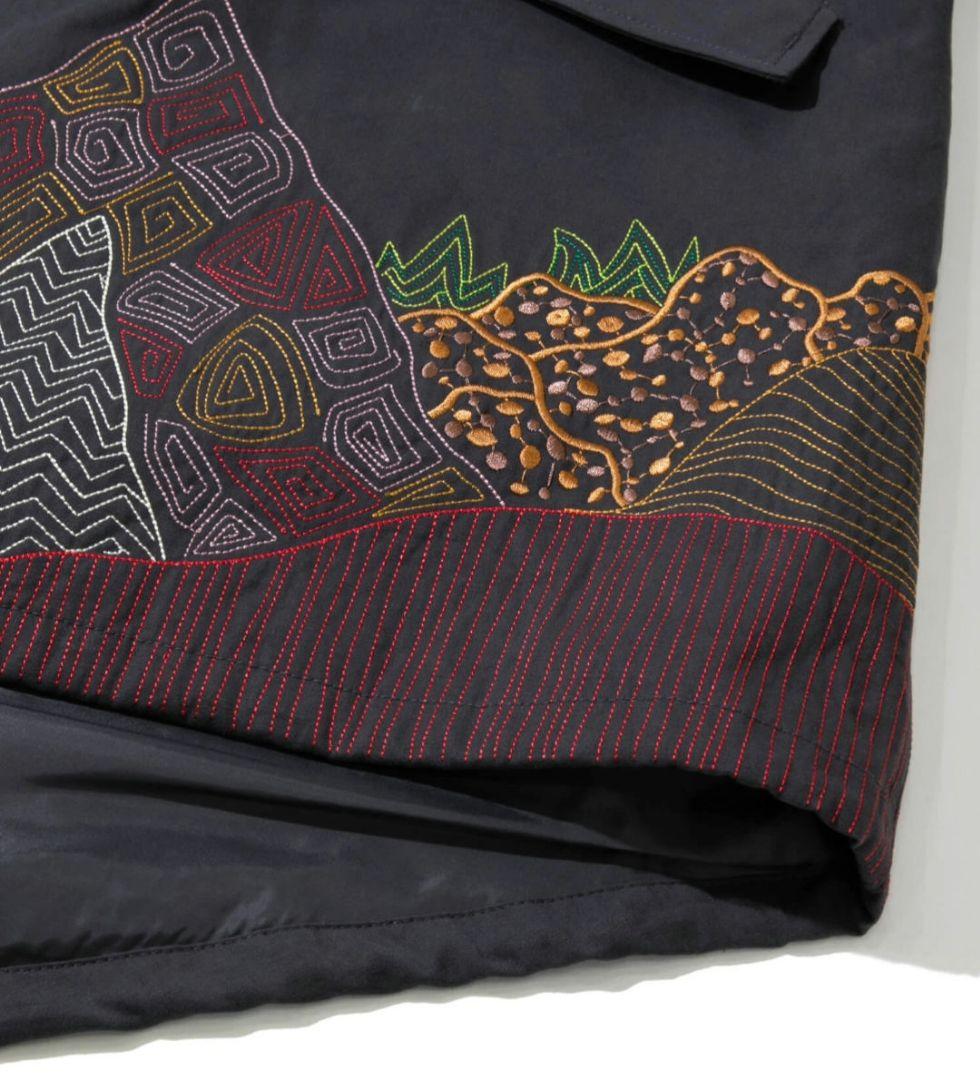 刺繍入り モッズコート