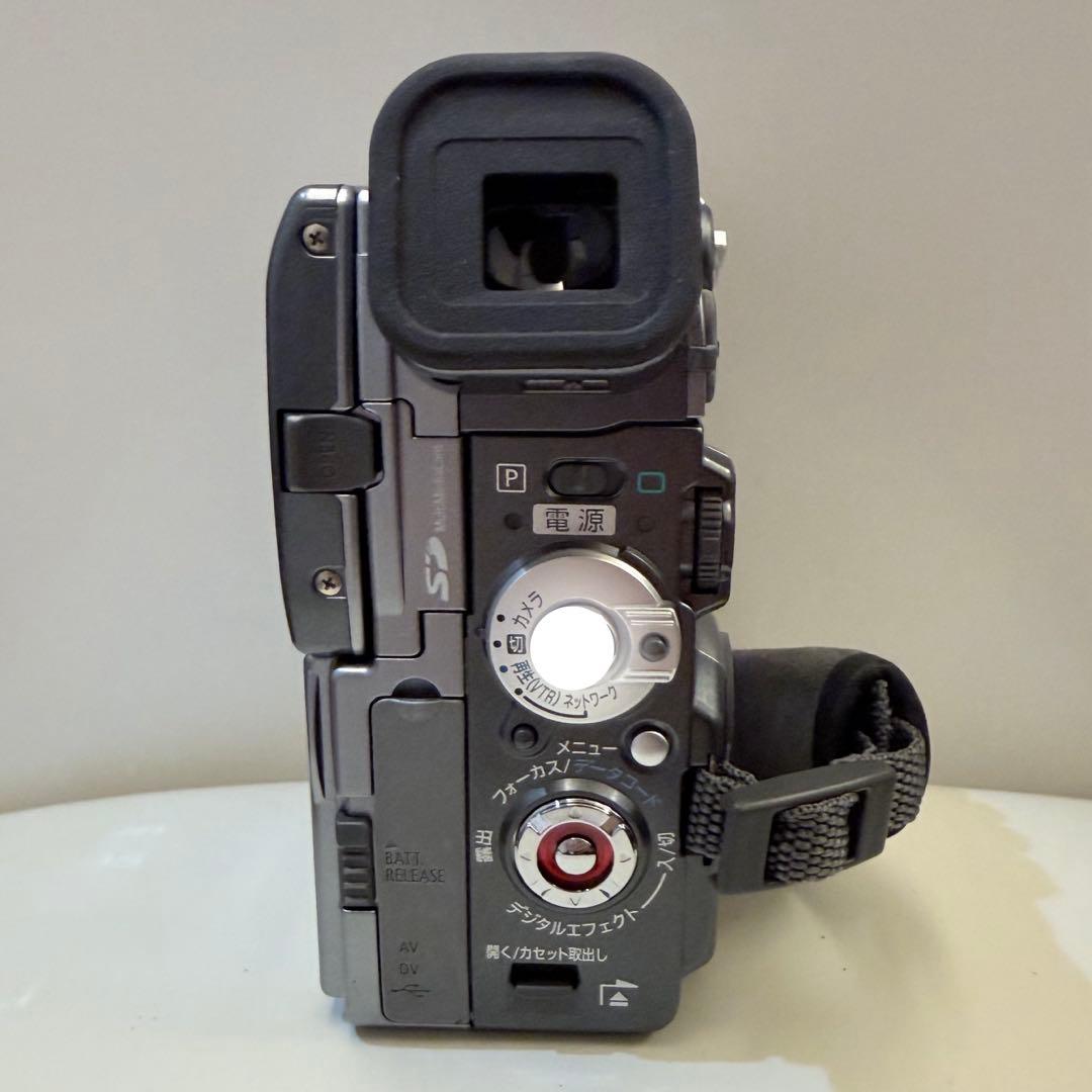 ビデオカメラ Canon IXY DV M2