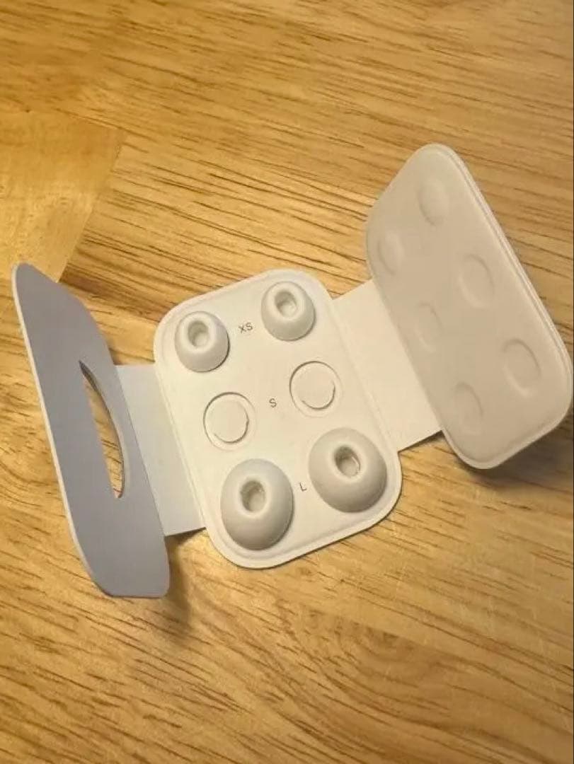 AirPods Pro 2 Lightning 箱入り✨