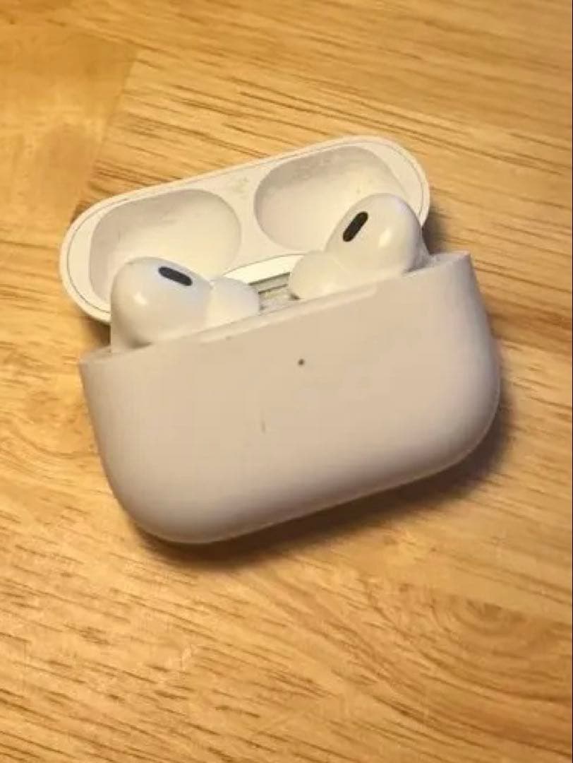 AirPods Pro 2 Lightning 箱入り✨