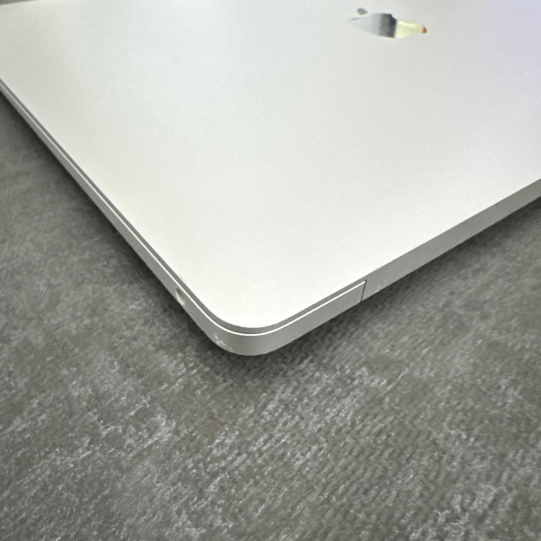 MacBook Air（M1,2020） 13.3㌅