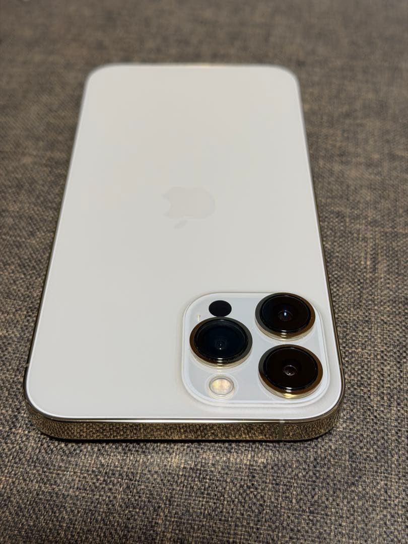 Apple iPhone 13 Pro Max ゴールド 本体 [アクセ付き]