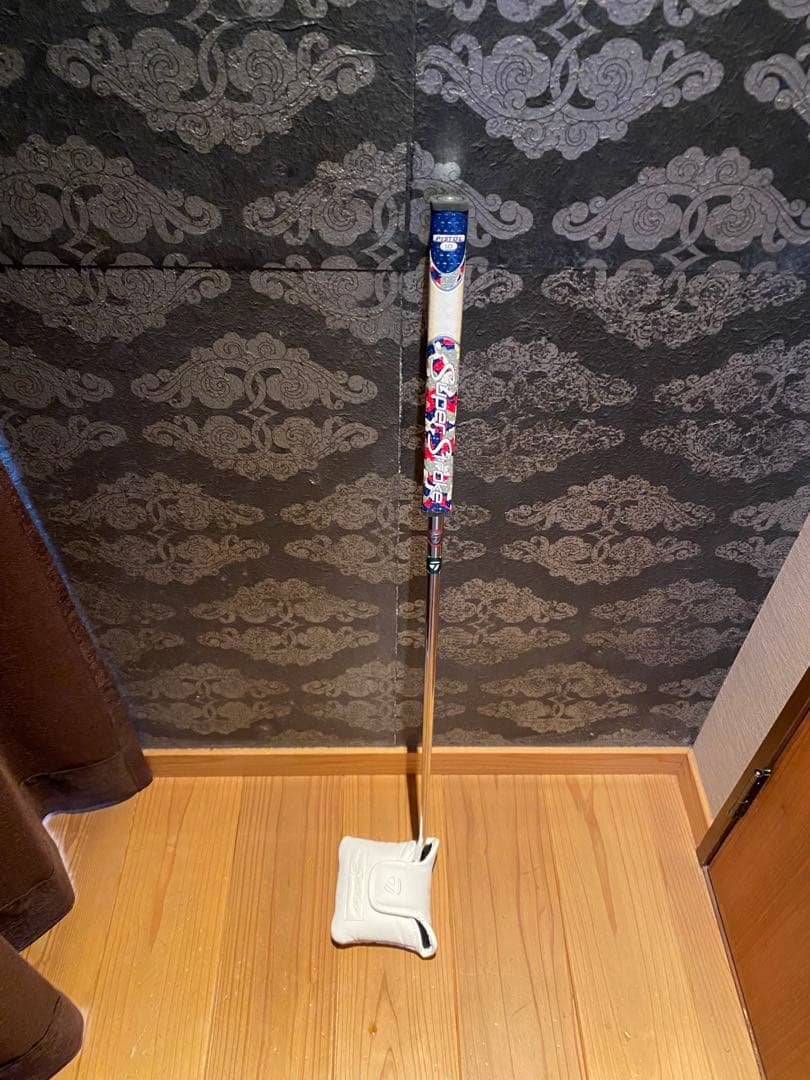 美品　テーラーメイド メーカーカスタムMy Spider TOUR パター 33