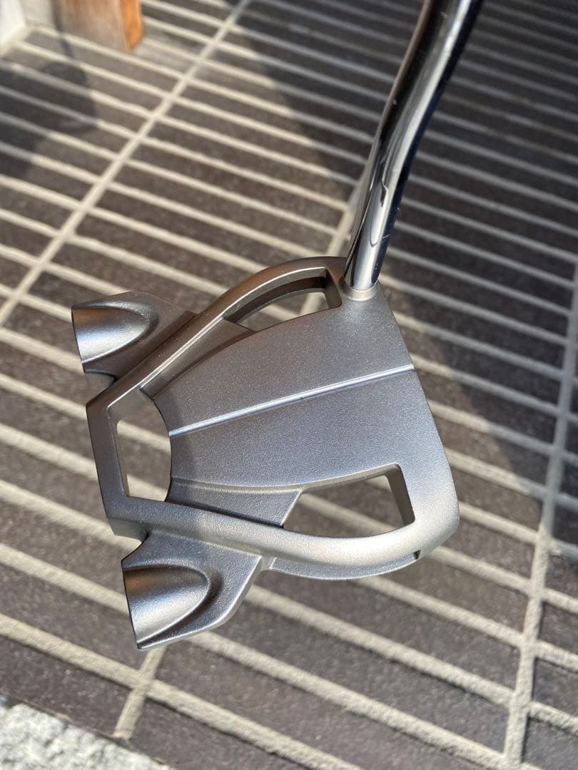 美品　テーラーメイド メーカーカスタムMy Spider TOUR パター 33