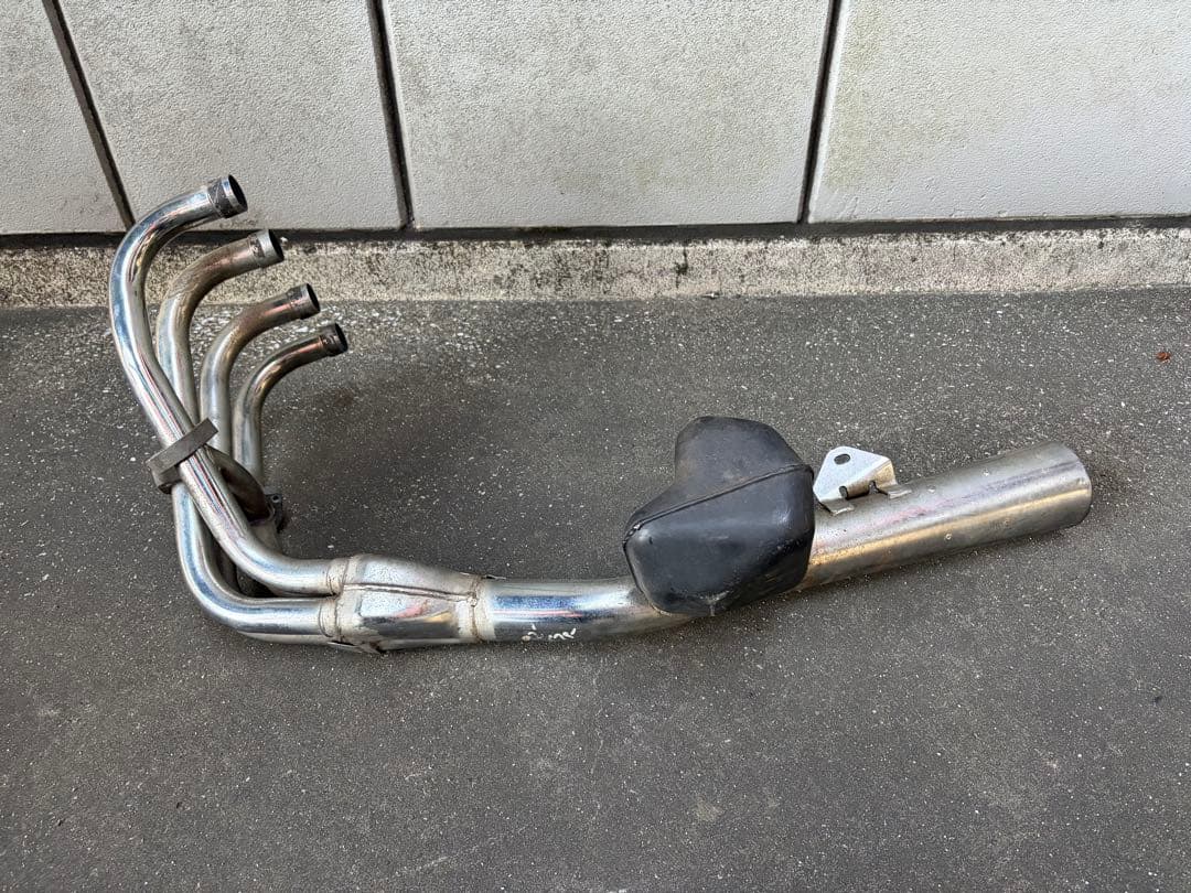 ゼファー4002型　ZR400C 純正マフラー