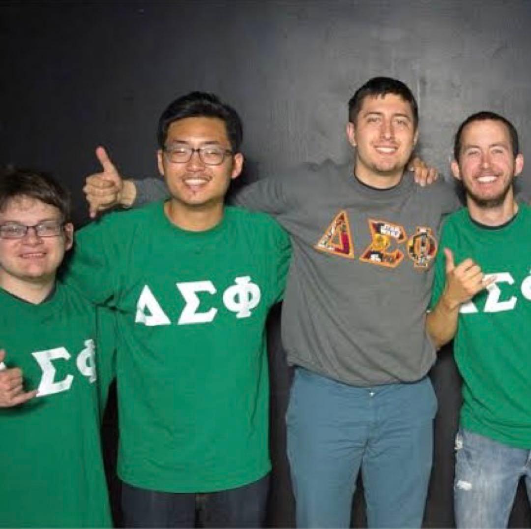 80s トリコタグ チャンピオン リバースウィーブ カレッジロゴ フラタニティ