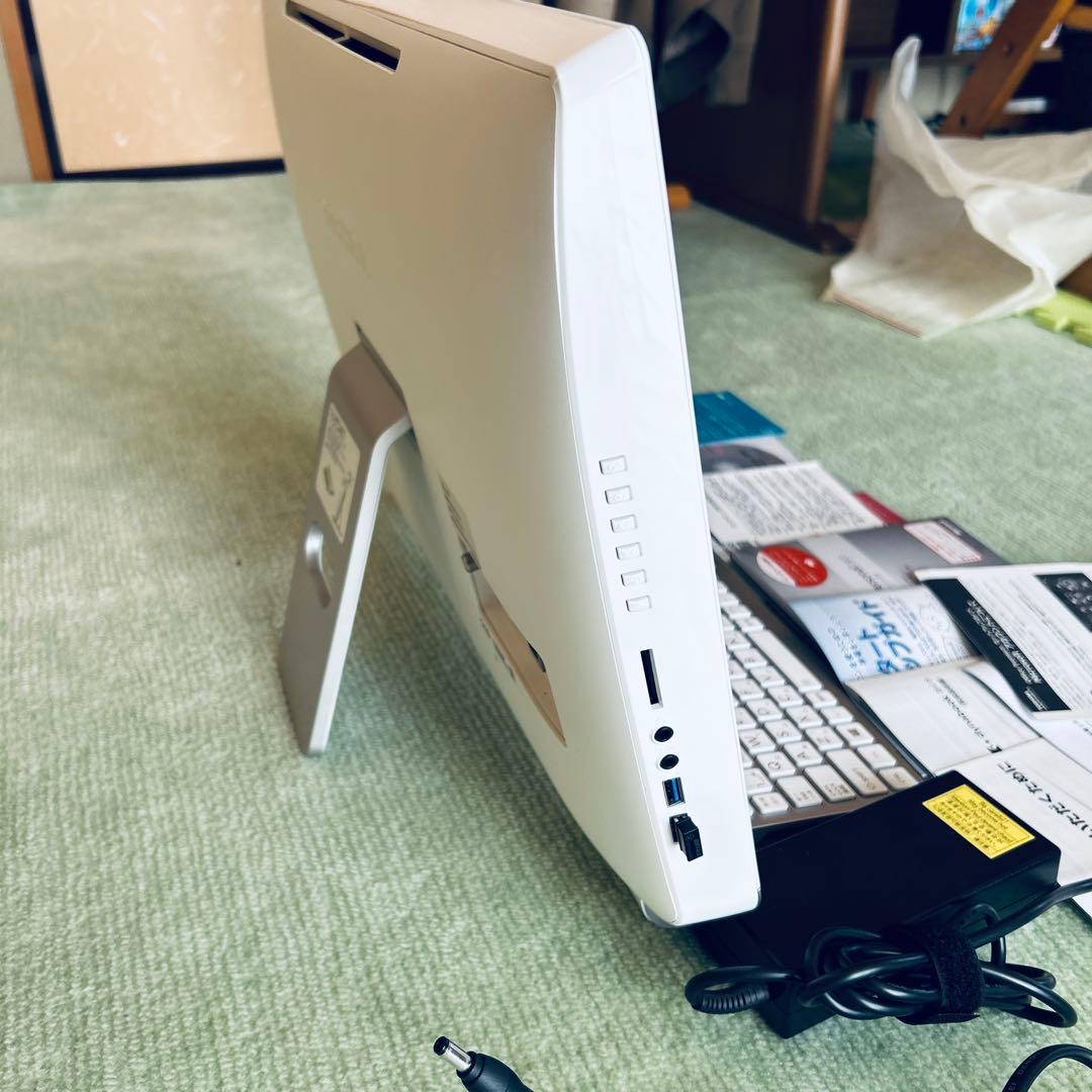 【超美品】TV対応dynabook オールインワンデスクトップPCD71