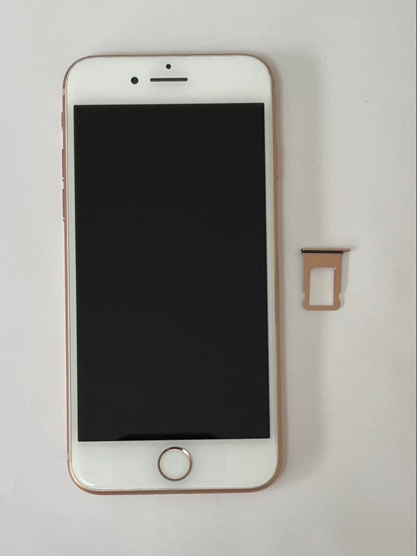 iPhone8 64G ゴールド 本体 ※バッテリー非正規品交換済み