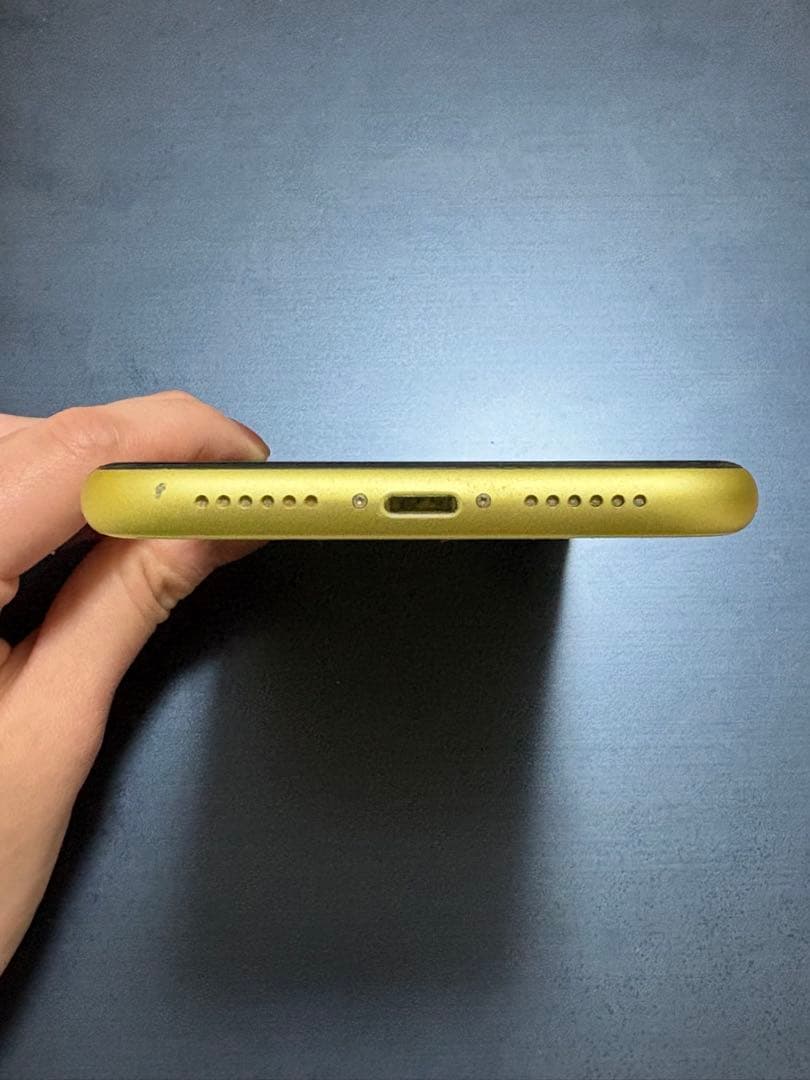 Apple iPhone11 イエロー 本体 64GB