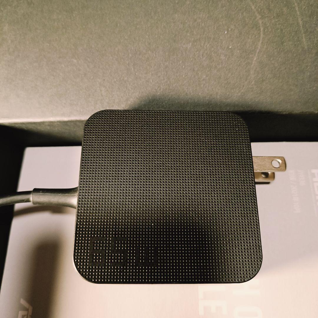 ​【有機EL】ASUS ZenBook 13、 16GBメモリ、 ケース・箱付