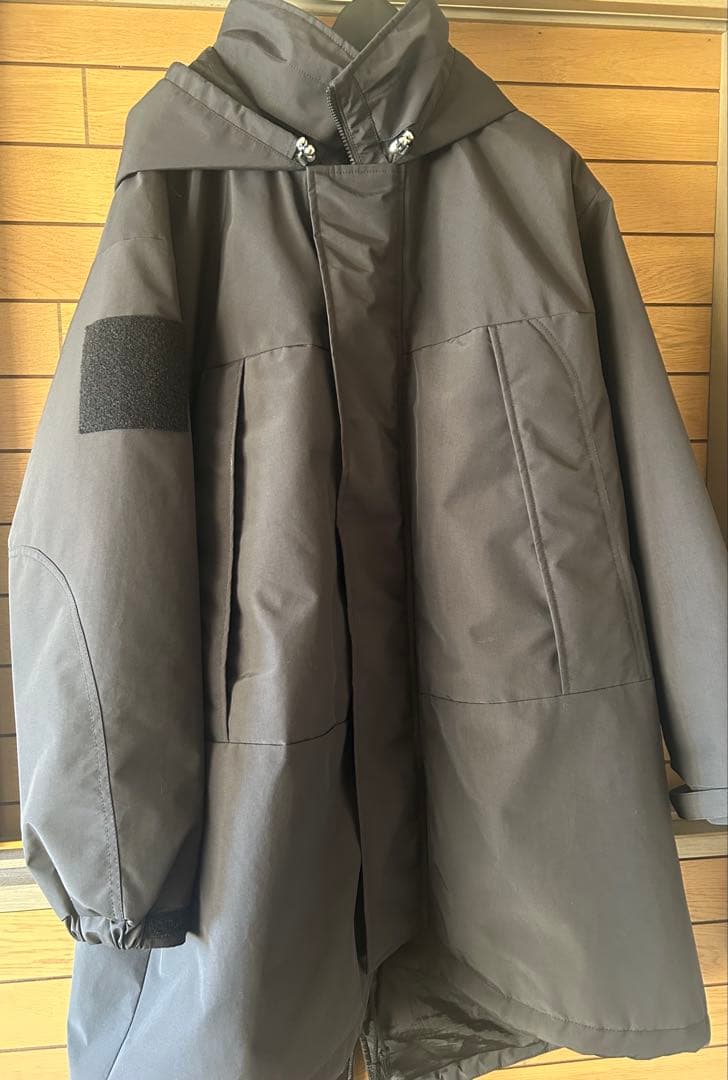 MBハイエンドモンスターパーカ by ALPHA INDUSTRIES