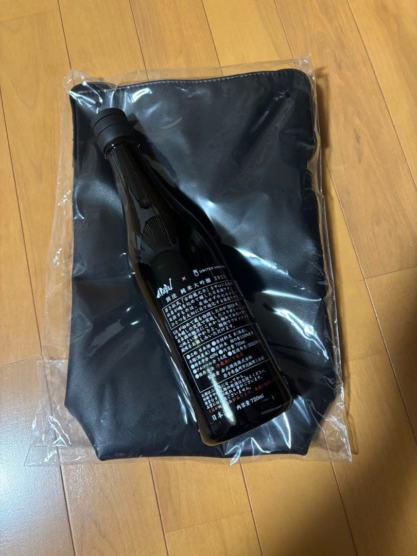 United Arrows 日本酒 ボトル入り 黒