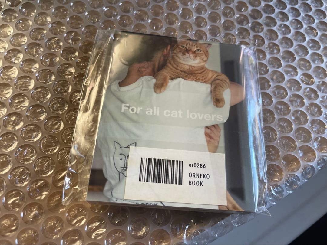 完売品♡オルネコ・オーバルネコテーブル　ネコちゃんわんちゃん➕オルネコブック