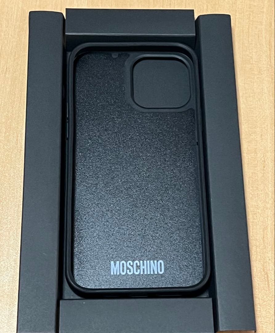MOSCHINO iPhone 13 Pro Max ケース
