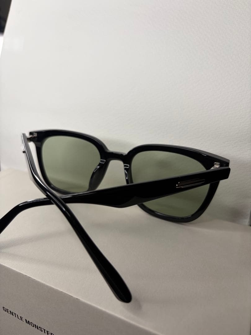 GENTLE MONSTER Lilit 01(K) ブラックサングラス　正規品