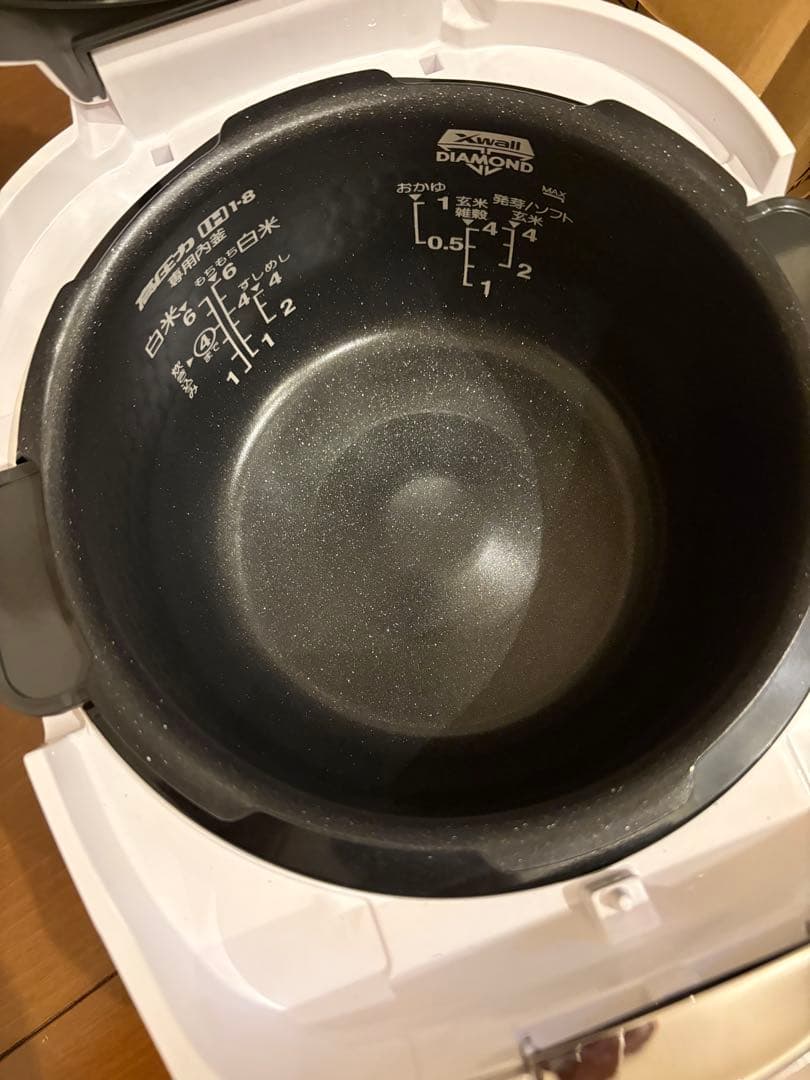 ★CUCKOO 圧力名人 IH炊飯器 CRP-HJ0657F 6合炊き