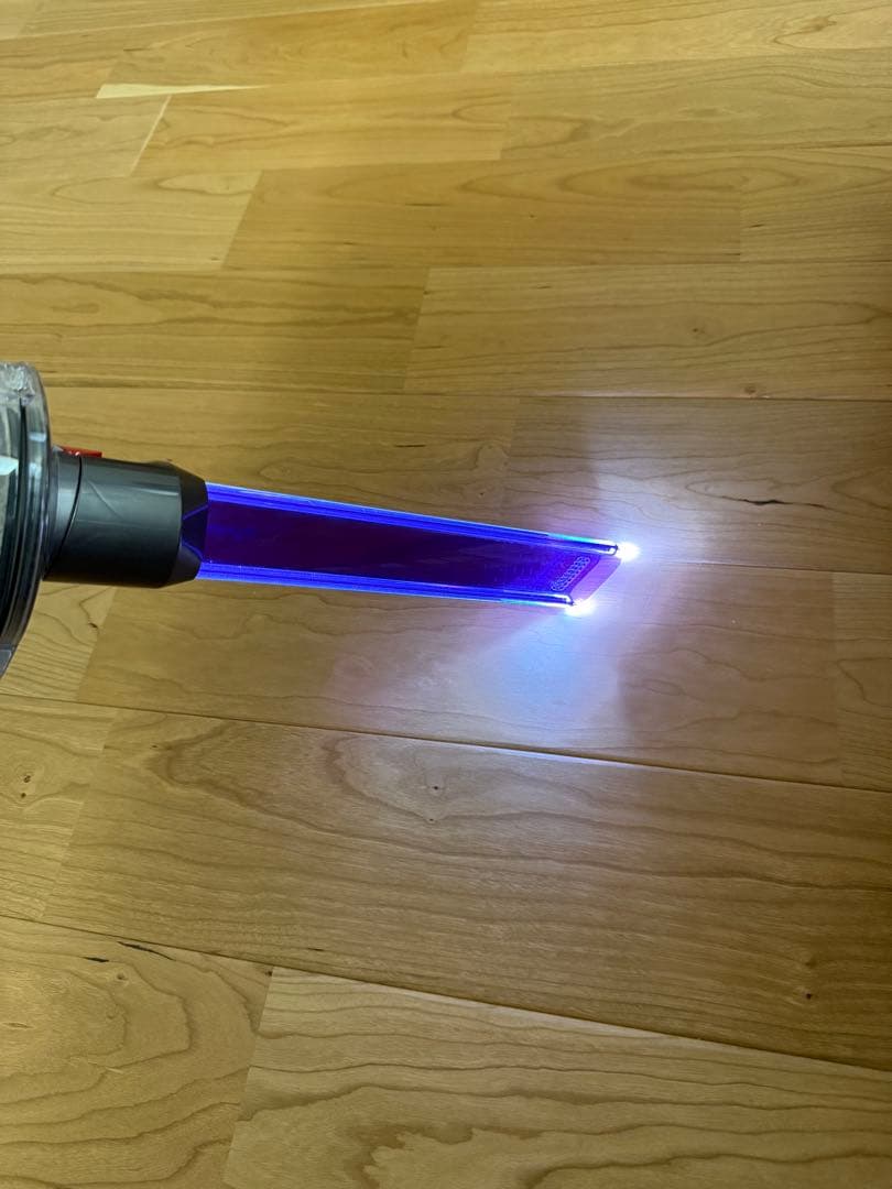 ダイソンSV18 本体 充電スタンド　保証６年　光る隙間ノズル