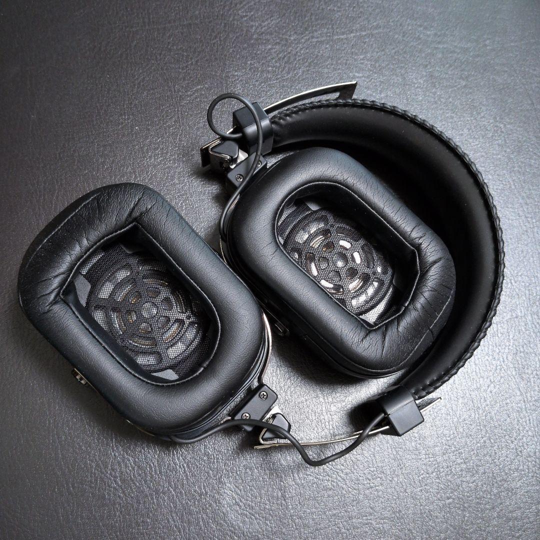 WAZA-AIR BASS BOSSワイヤレスヘッドホンベースアンプ