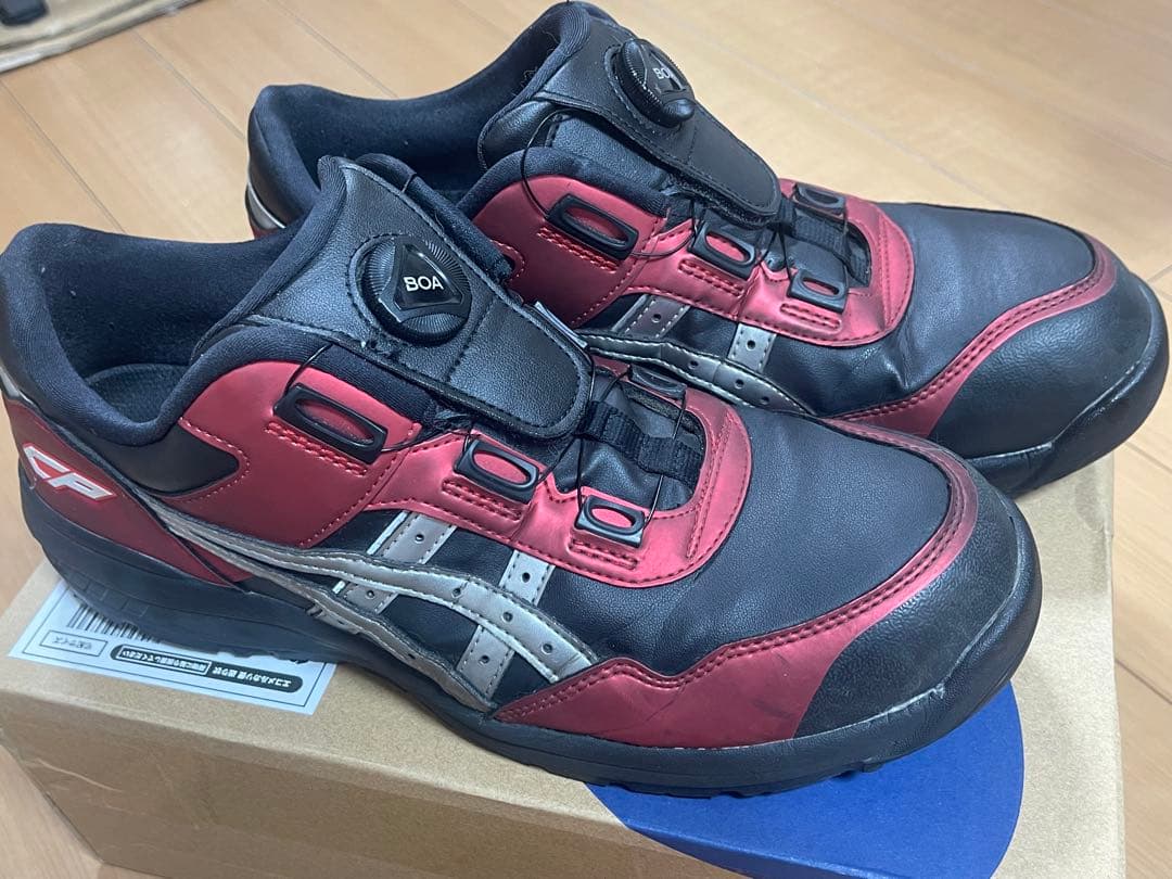 asics(アシックス) WINJOB 安全靴 黒/赤CP306限定カラー