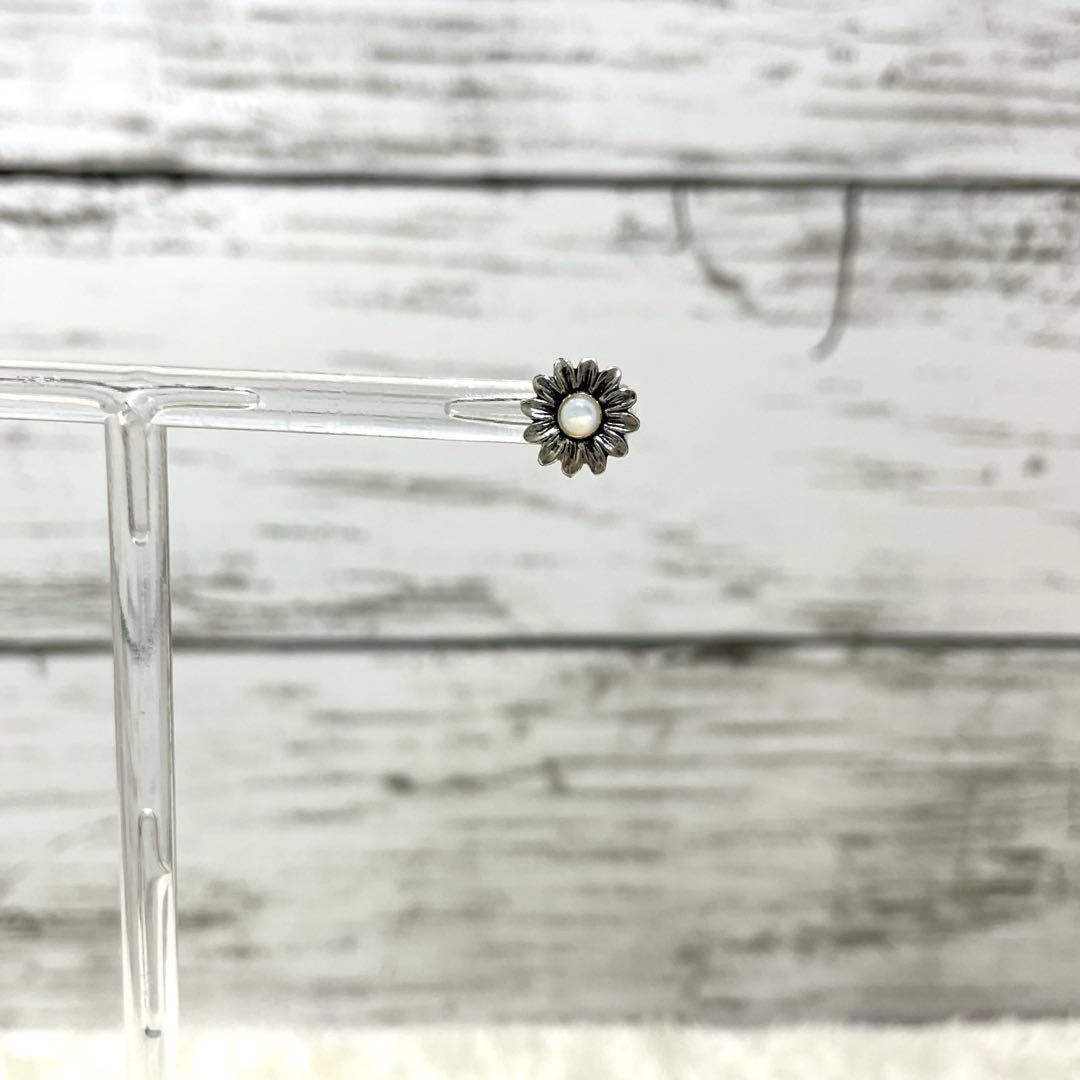 【極美品】グッチ　フラワーモチーフピアス片耳　メンズ/レディース　925