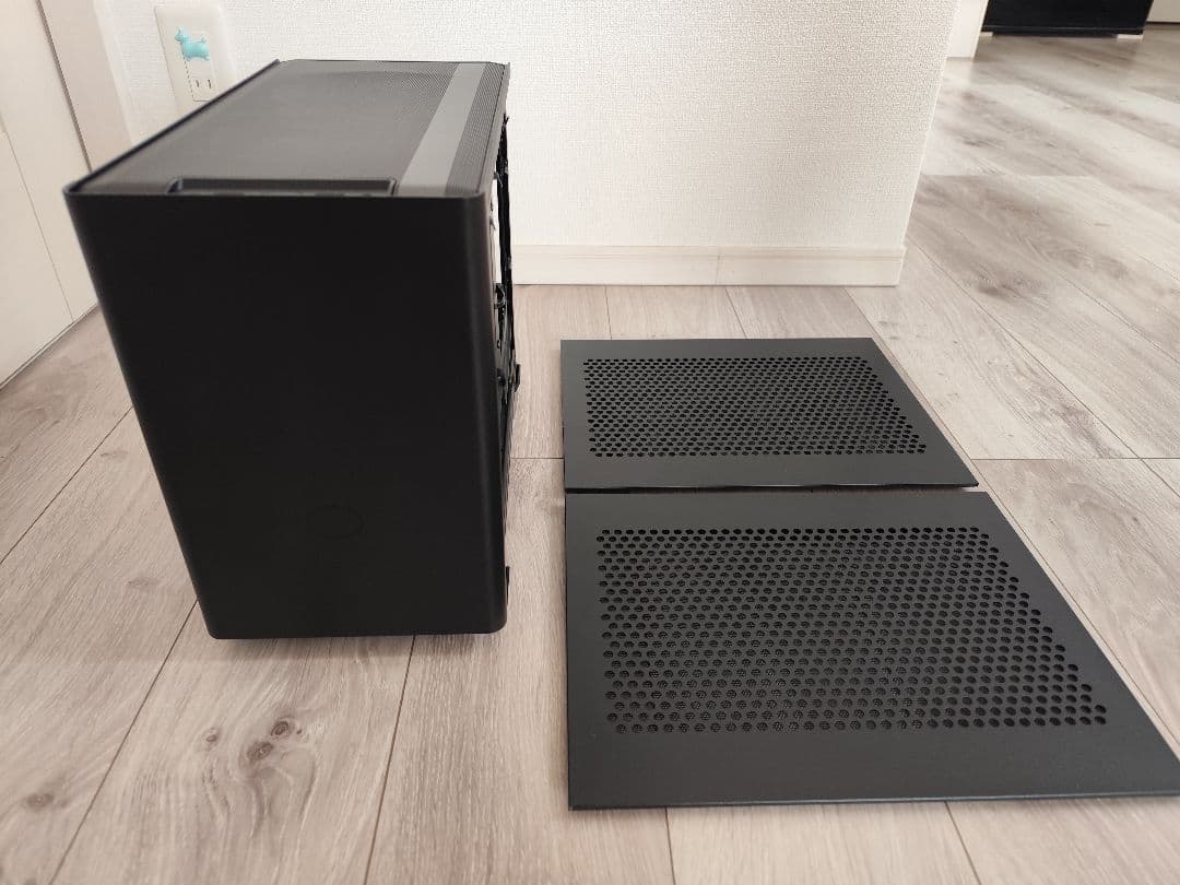 Cooler Master MasterBox NR200P ブラックBlack