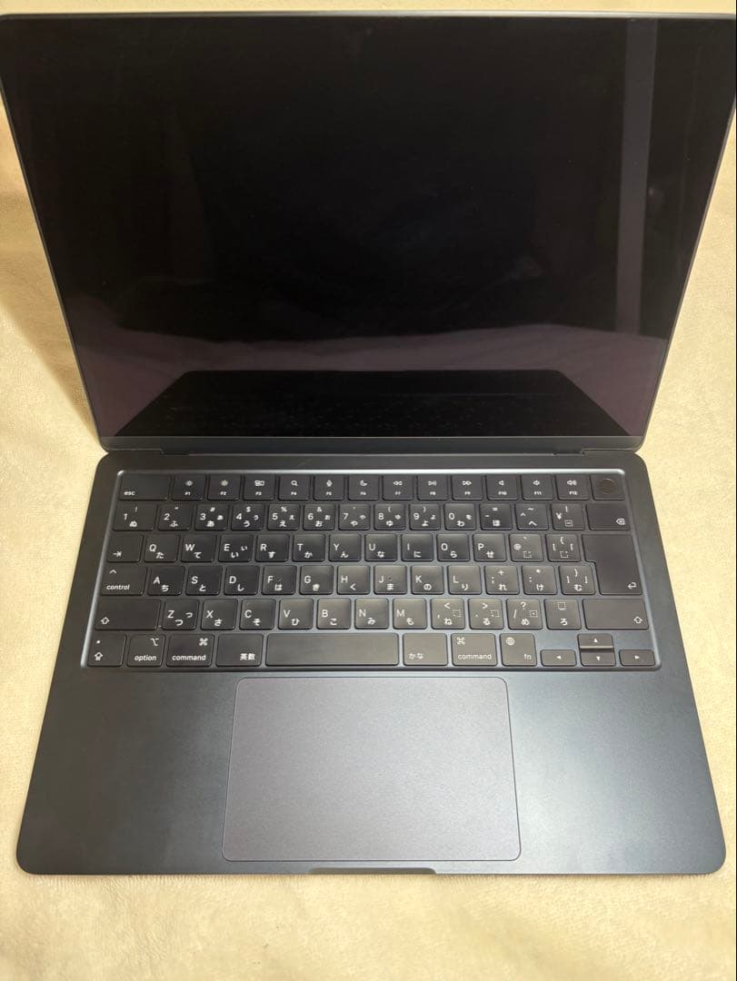 MacBookAir M2 13.6インチ 8GB・256GBミッドナイト