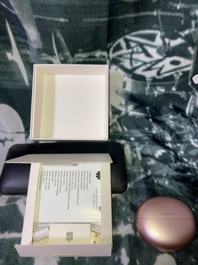 【HUAWEI】おまけ付 美品FreeClip