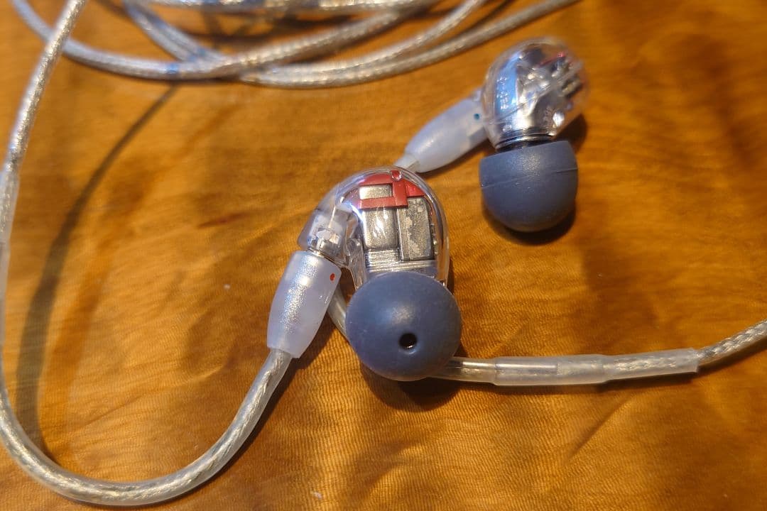 Shure シュア SE846 高遮音性イヤホン（第2世代） クリア SE846