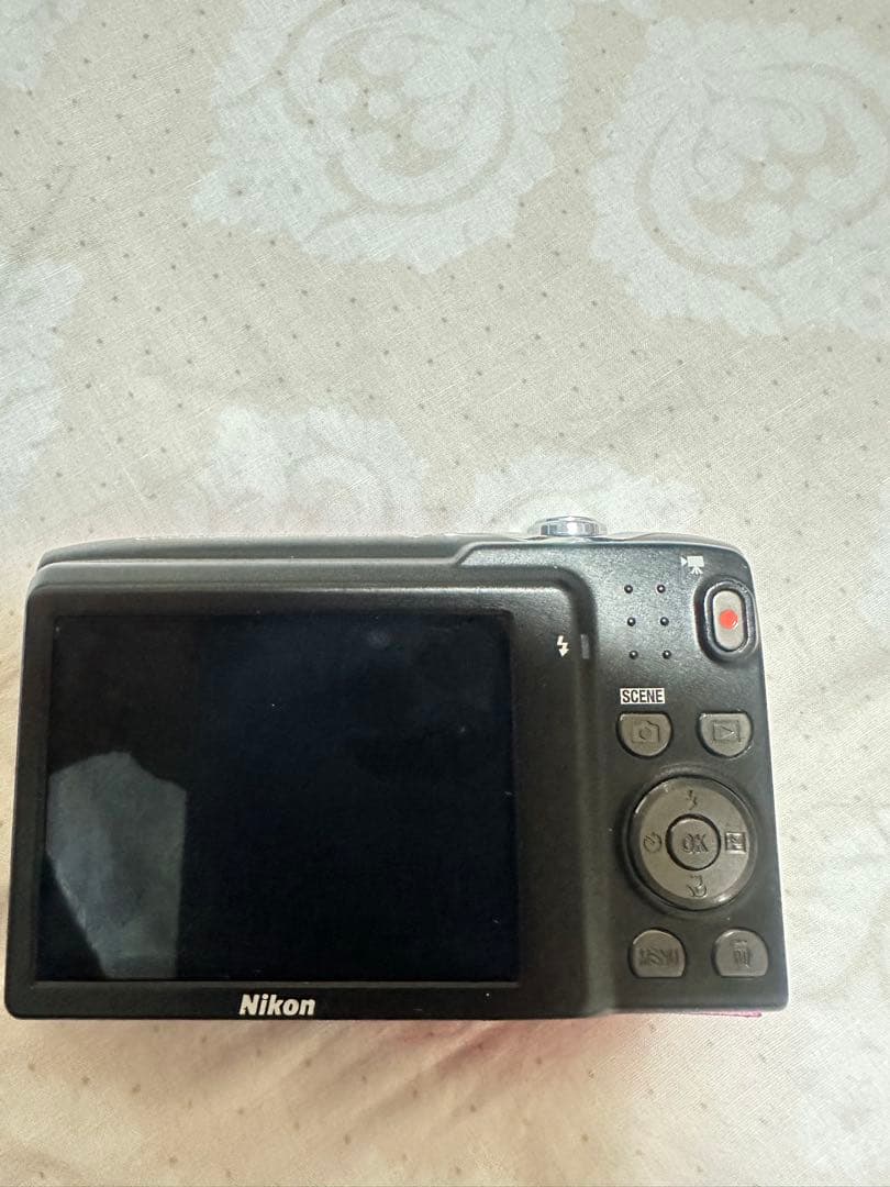 【美品】Nikon COOLPIX S3100 デジタルカメラ　ピンク