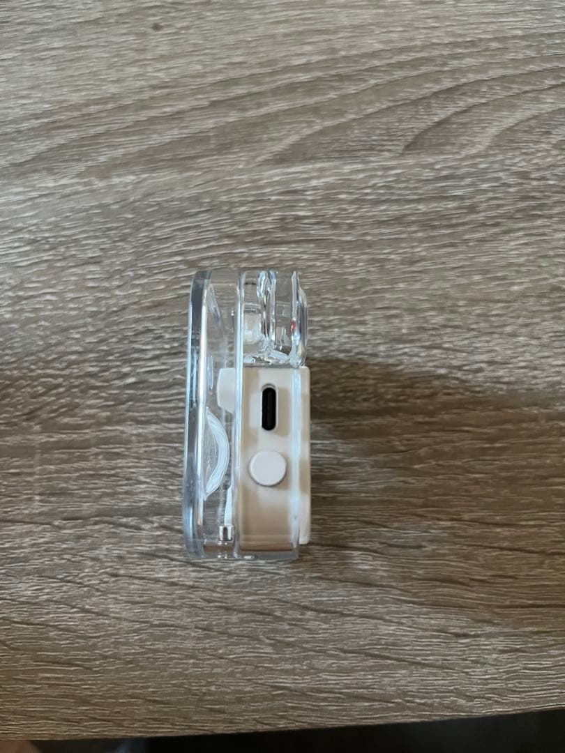 nothing ear ワイヤレスイヤホン ホワイト