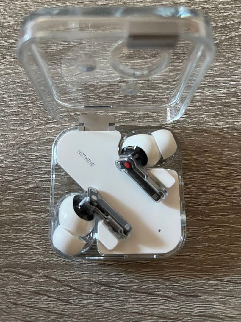 nothing ear ワイヤレスイヤホン ホワイト