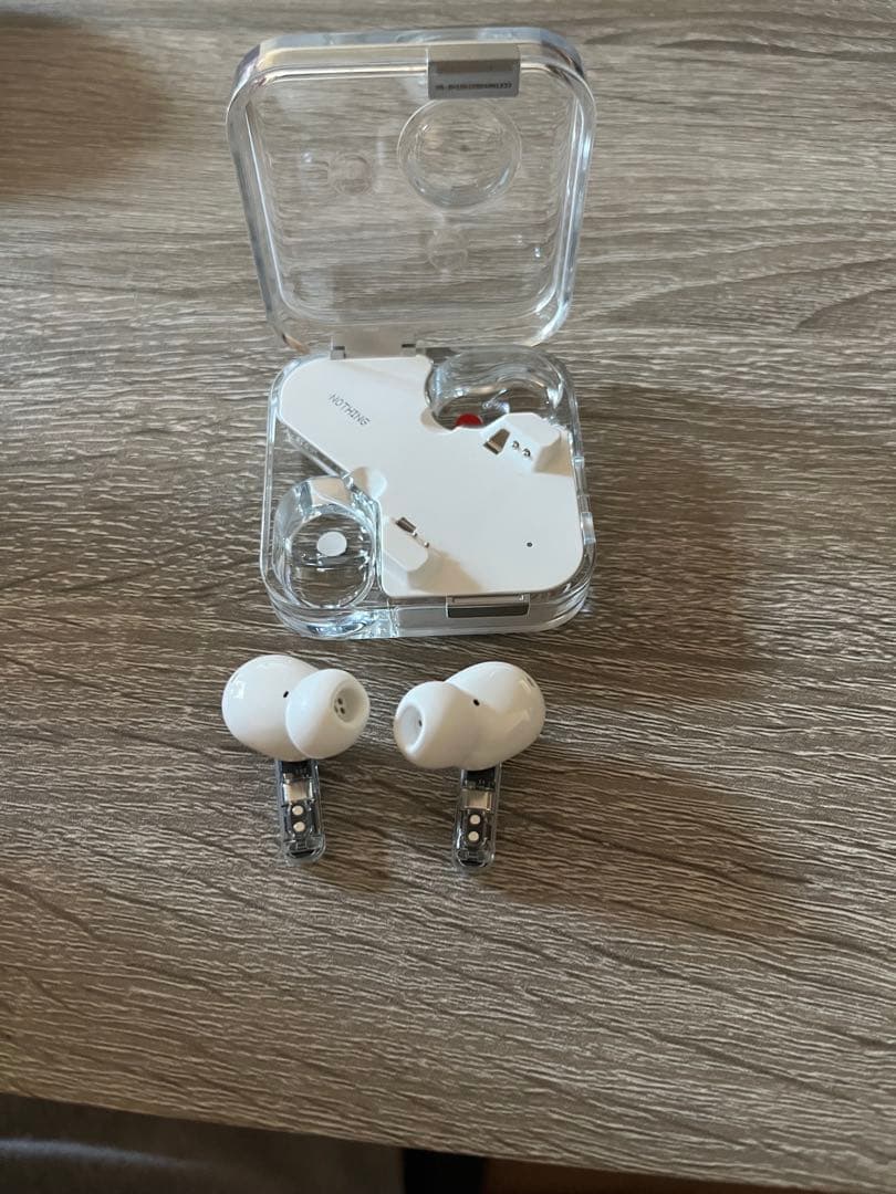 nothing ear ワイヤレスイヤホン ホワイト