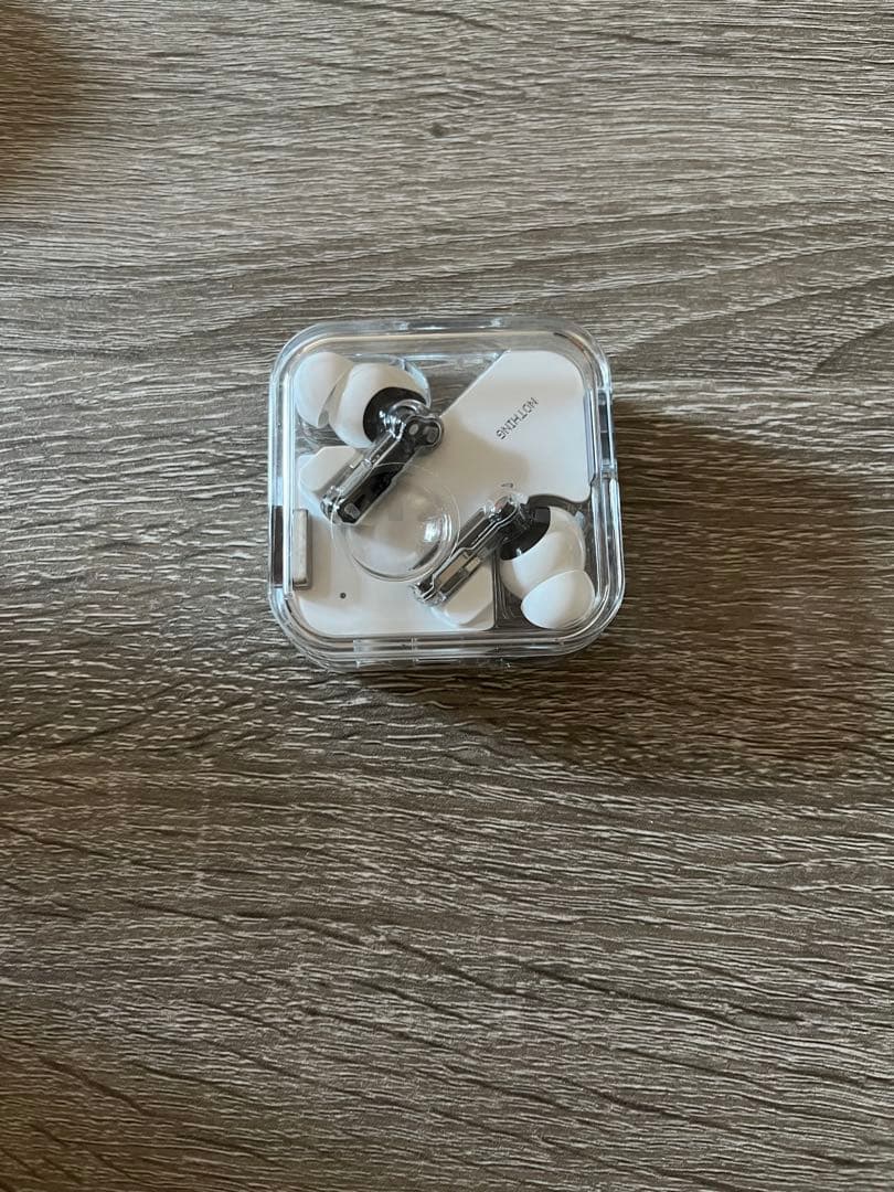 nothing ear ワイヤレスイヤホン ホワイト