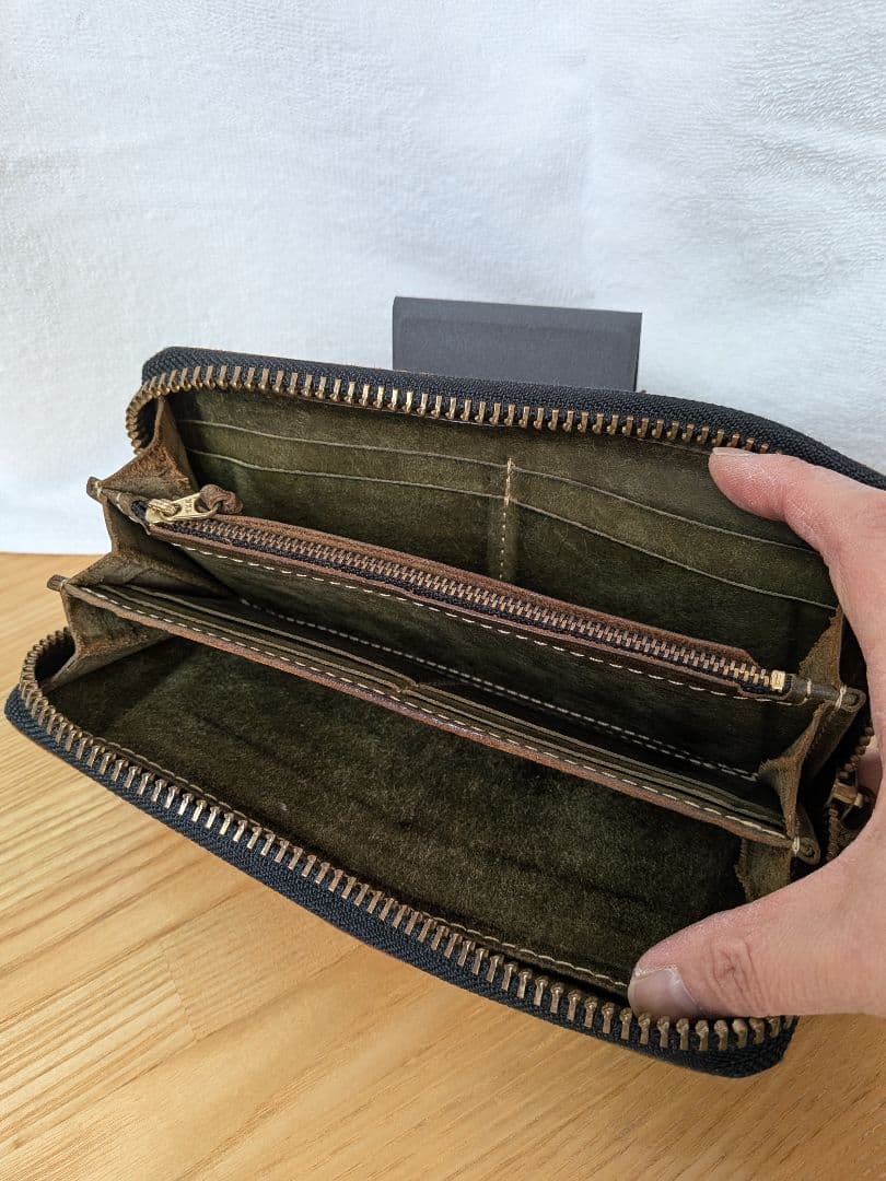 ryu長財布 ブラウン系 タッセル付き