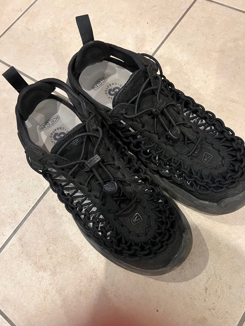 keen メンズ ユニーク ダブルケー　27.0