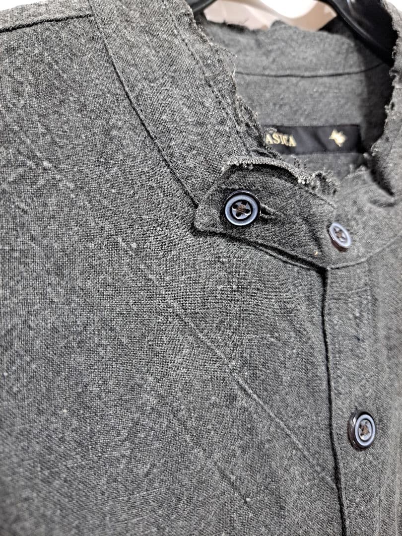 未使用　KLASICA　リネンシャツ　長袖　チャコールグレー