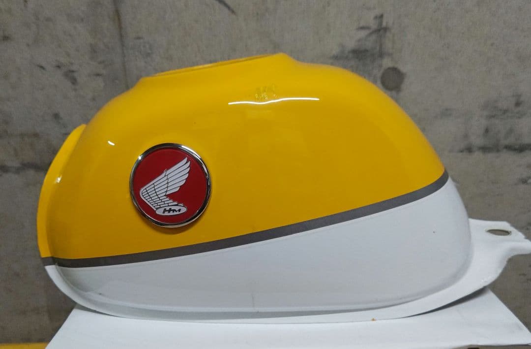 HONDA モンキー125 タンク（ポンプ付）
