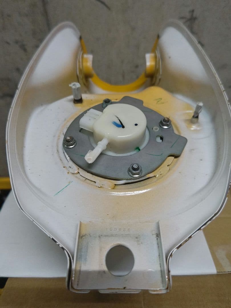 HONDA モンキー125 タンク（ポンプ付）