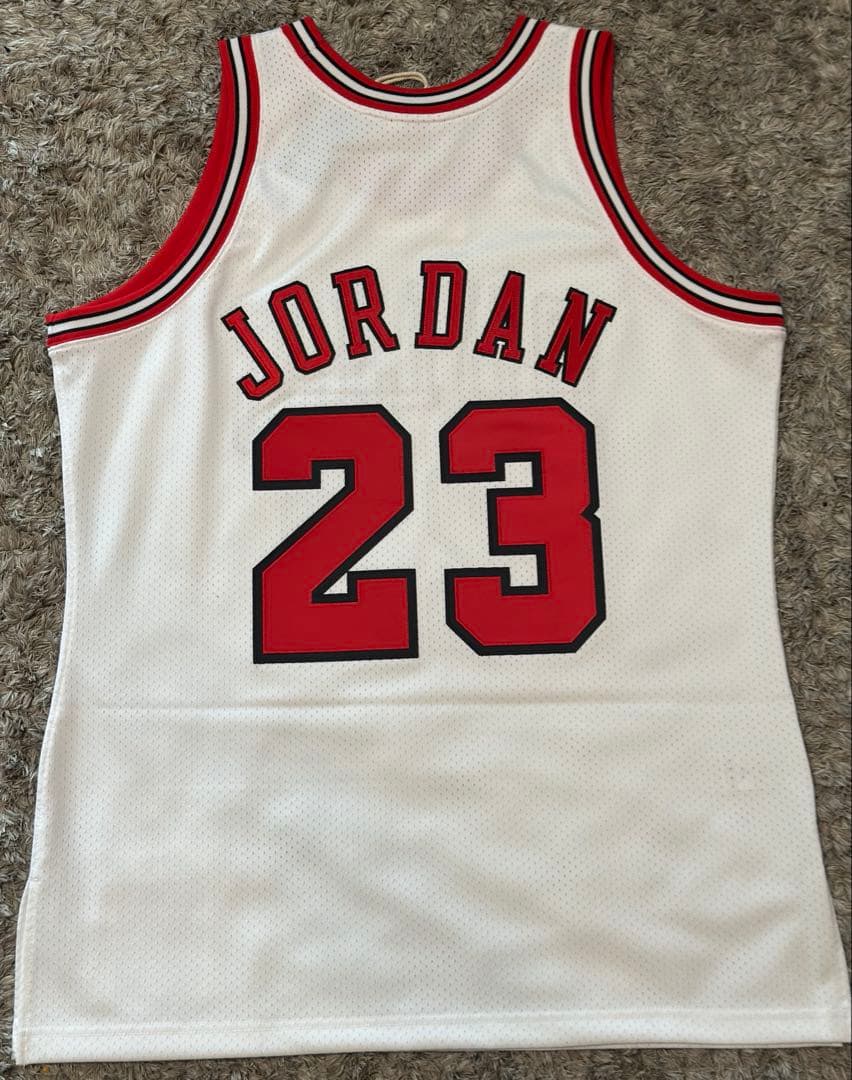 ミッチェル & ネス 1997-98 マイケル・ジョーダン オーセンティック