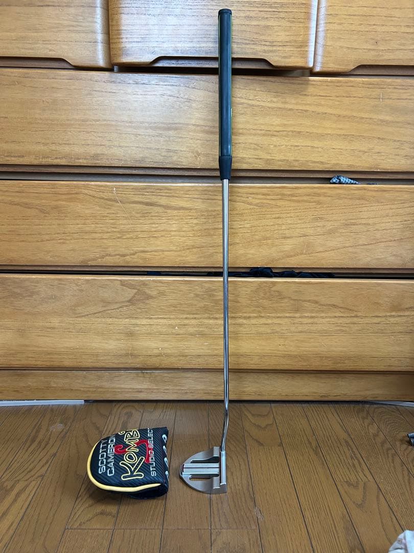 SCOTTY CAMERON スタジオセレクト コンビS 33インチ