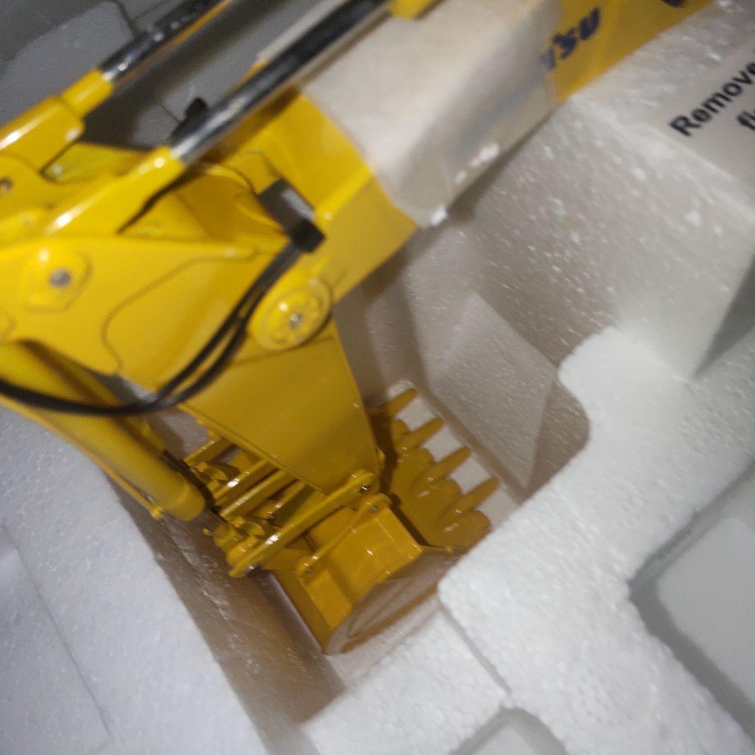 コマツ建機　PC2000-8 BACKHOE 　1/50 ケンクラフト製