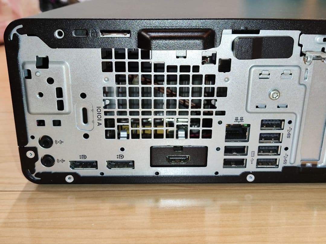 ミニPC HP EliteDesk 800 G4 SFF
