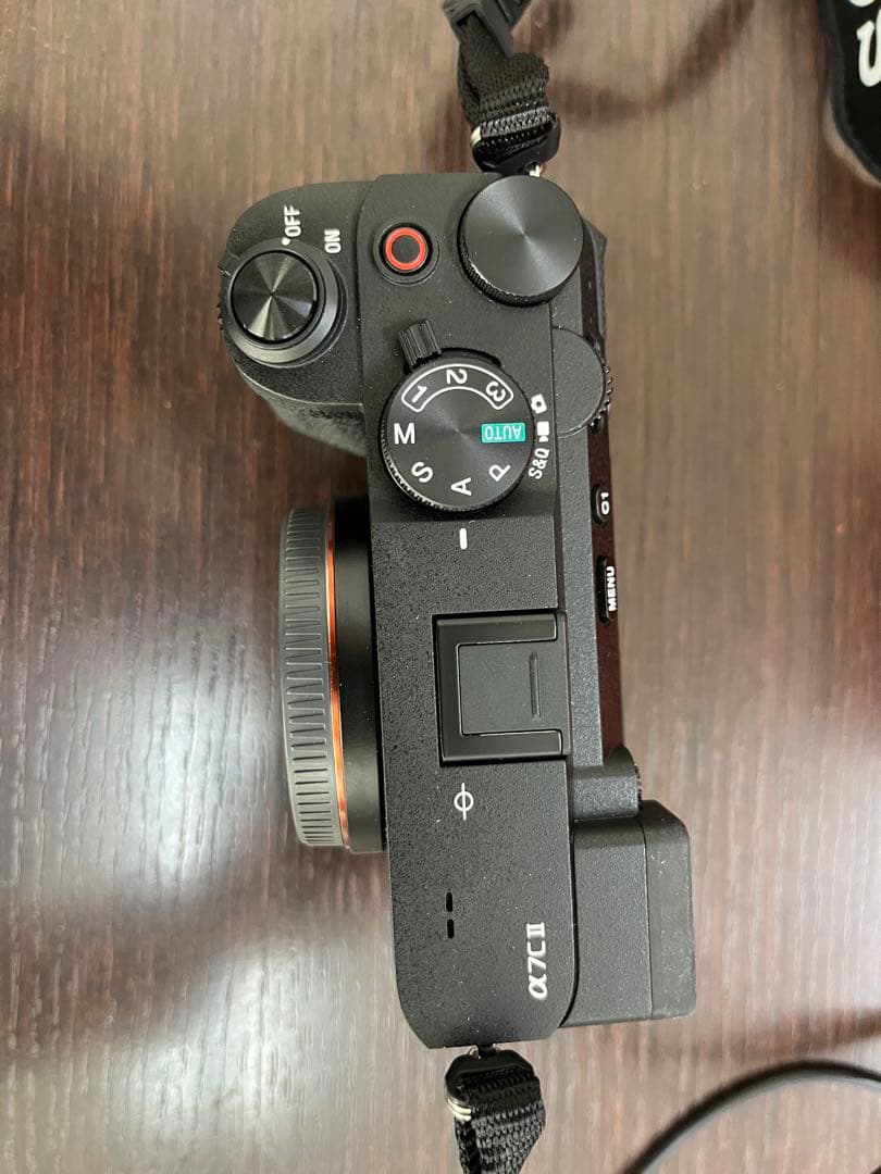 Sony α7CⅡ ミラーレスカメラ + Sigma 50mmレンズ