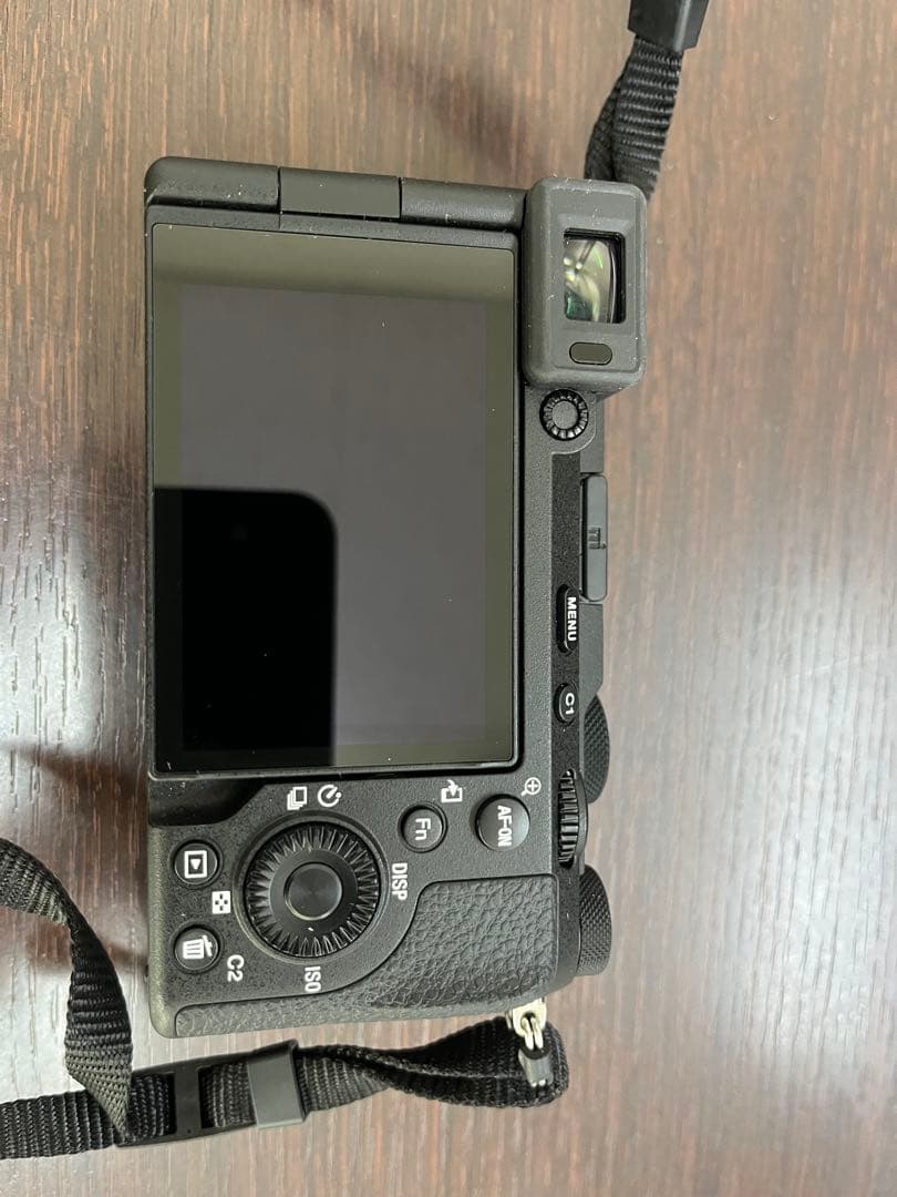 Sony α7CⅡ ミラーレスカメラ + Sigma 50mmレンズ