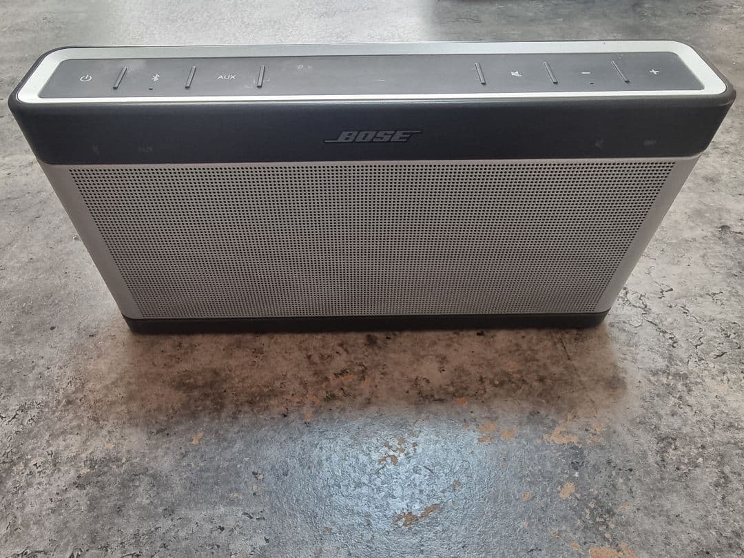 BOZE　SoundLink　Bluetooth　speaker３　スピーカー
