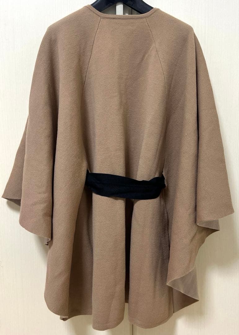 ランバンオンブルー ニットポンチョ キャメル