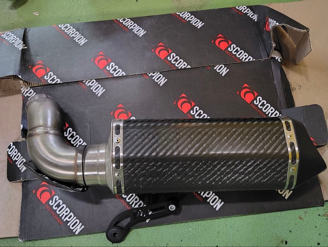 NINJA1000SX SCORPION カーボンファイバー マフラー